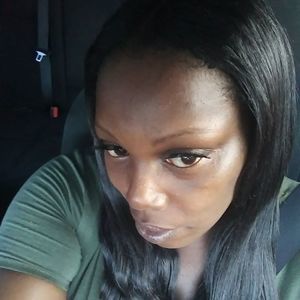 Meet your Posher, Anthea